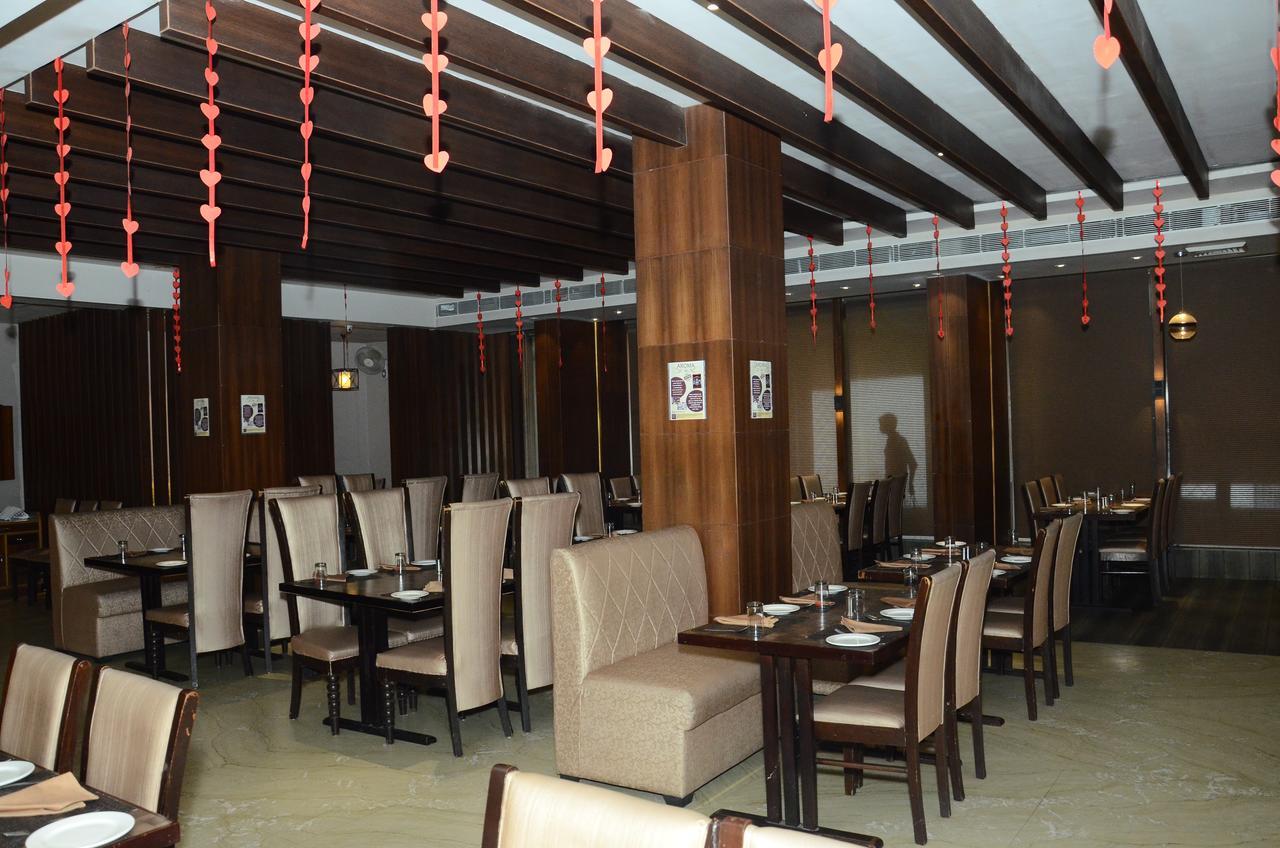 Hotel Aroma Inn Sirsa Экстерьер фото