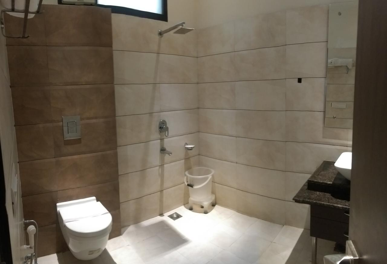 Hotel Aroma Inn Sirsa Экстерьер фото